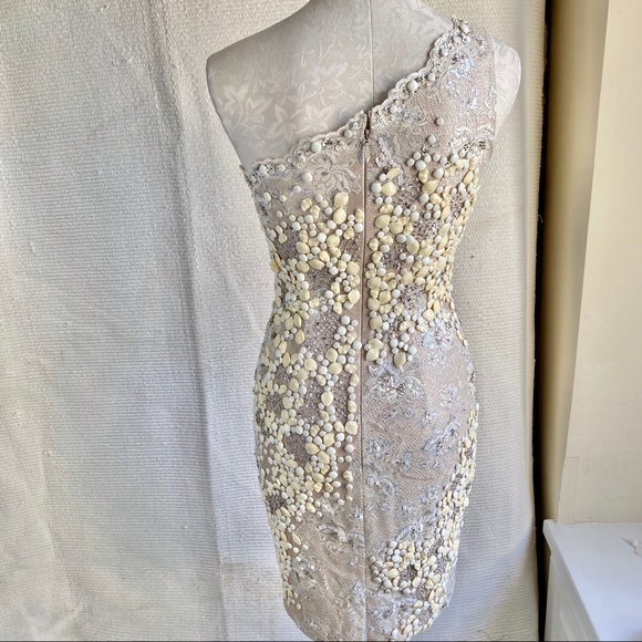 Vintage 4/6 Embellished Beaded Lace Formal Dress - Picture 5 of 8